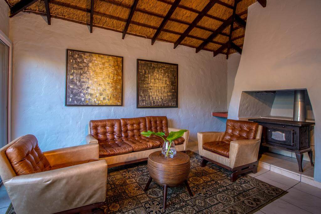 Benguela Fireplace Lounge